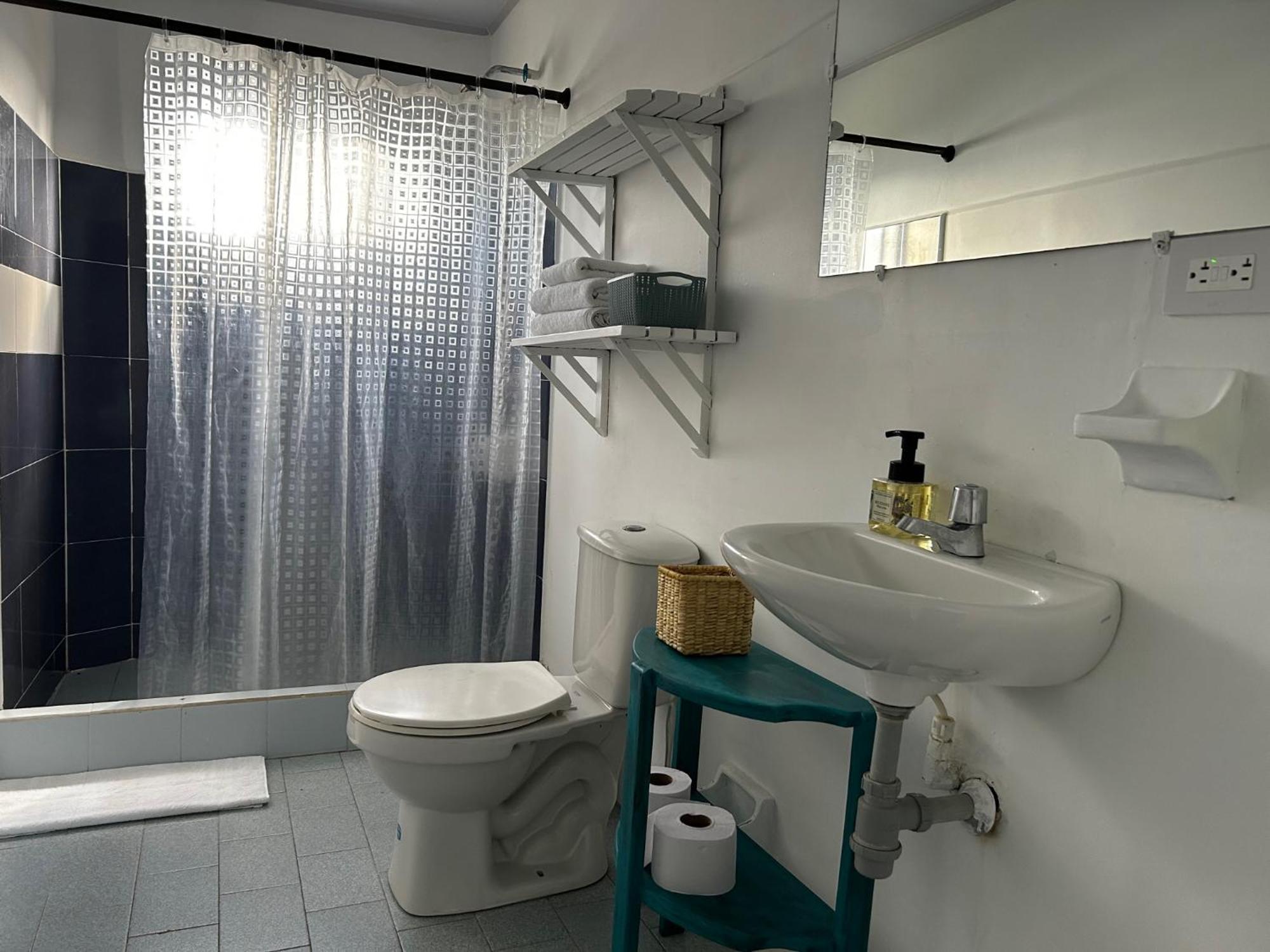 Hotel Miss Francias Home Santa Catalina Island Ngoại thất bức ảnh