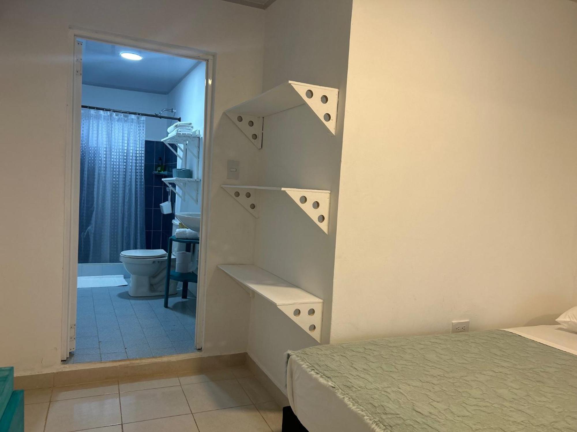 Hotel Miss Francias Home Santa Catalina Island Ngoại thất bức ảnh
